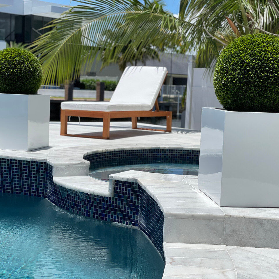 Large Block Fiberglass Planter with 20″ Topiary
(1 in Stock)